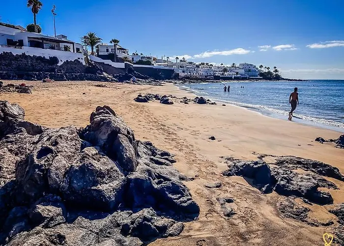 Apartment House Of Palm *